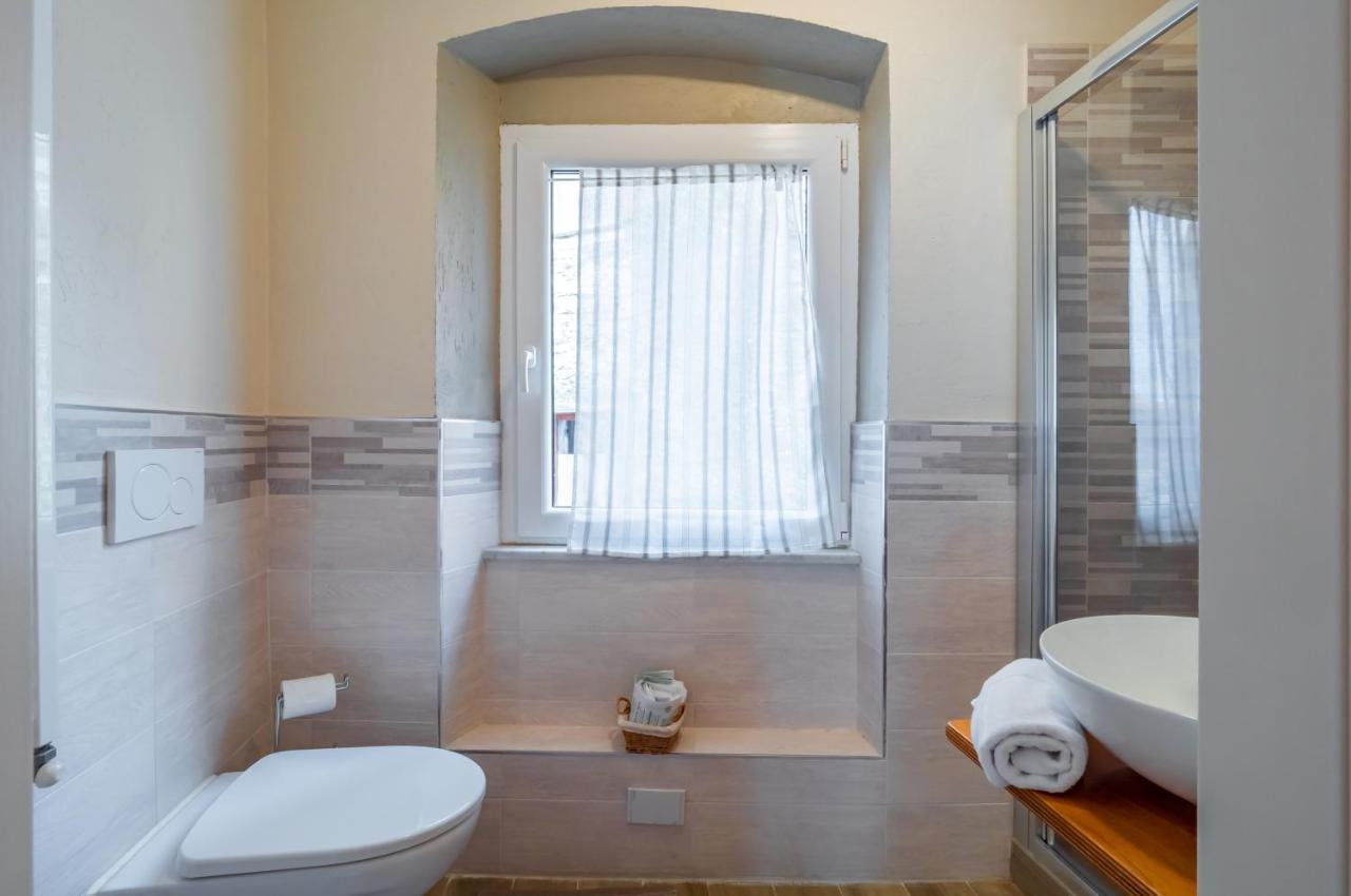 Comfy & Roomy Apt - View On The Ligurian Hills! Vezzano Ligure Exterior foto